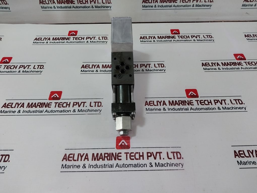 Moog D635-606 A Bt Servo Pressure Control Valve 350 Bar