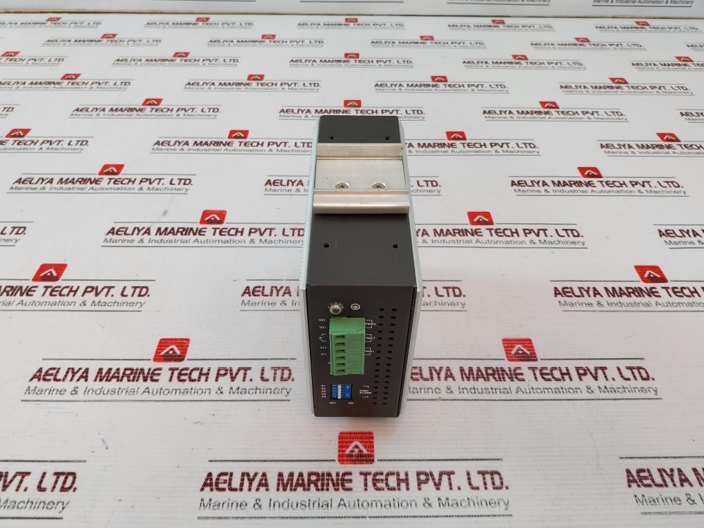 Moxa Eds-305-m-sc Ether Device Switch 1201003050600 Rev. 2.2