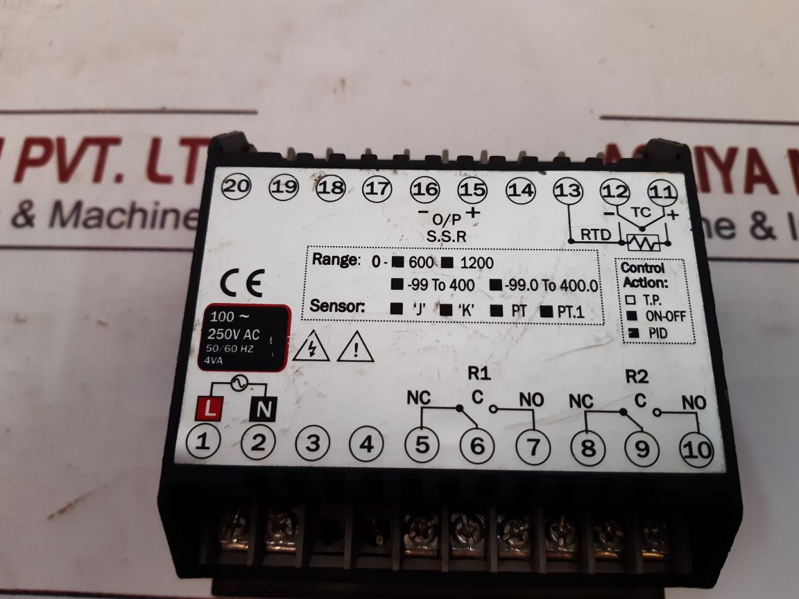 Multispan Utc 122 Temperature Controller