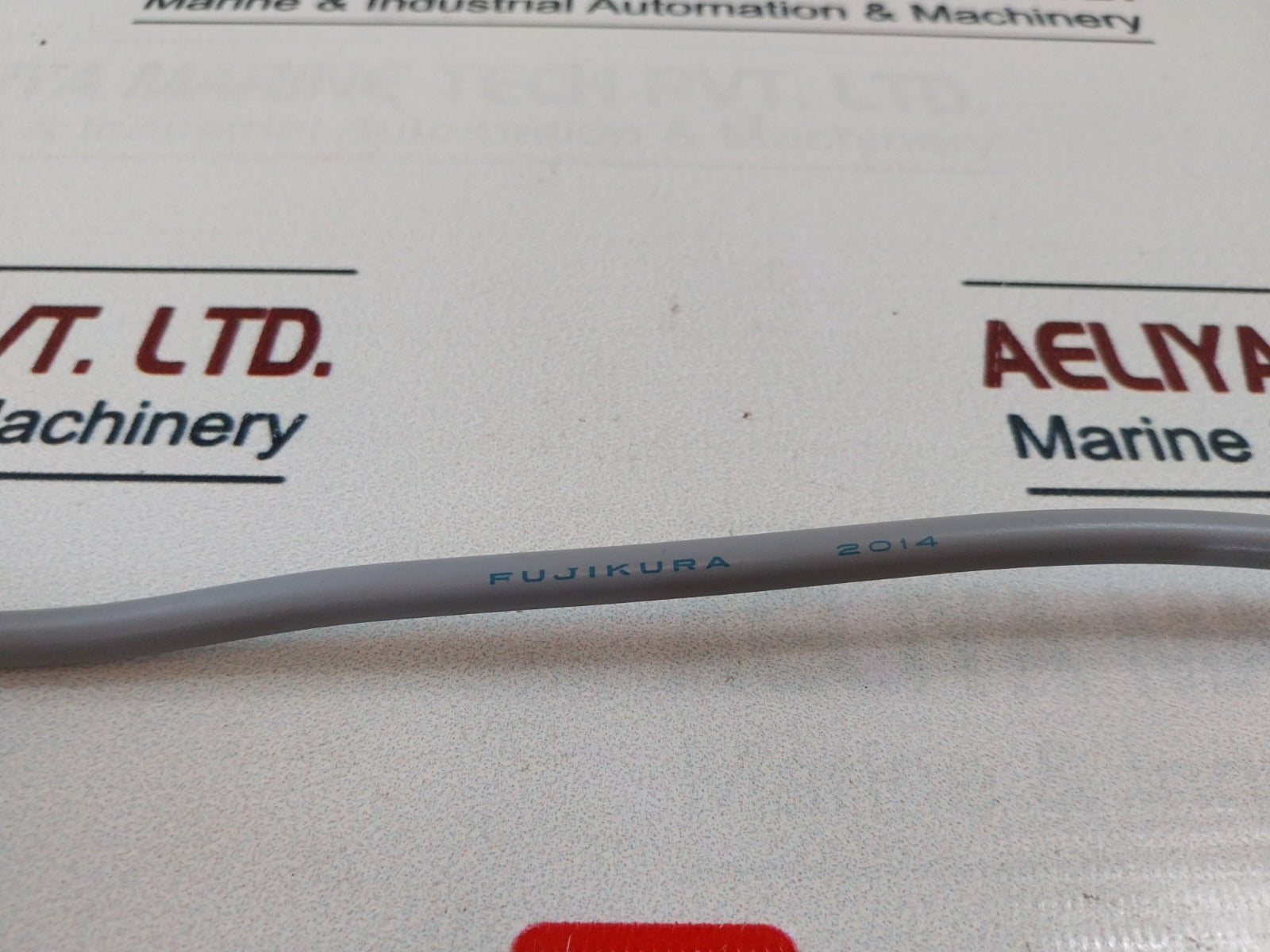 N-pj-3W Tnc-p-3W Cable And Connector