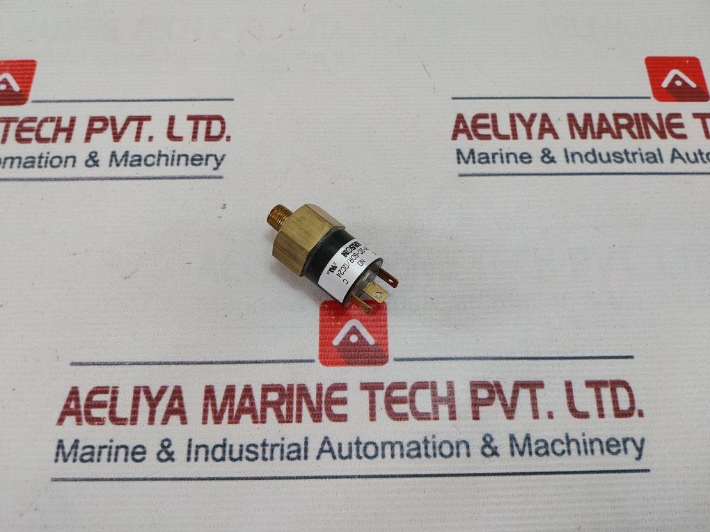 Nason Sm-2C-60R/Qc24 Pressure Switch