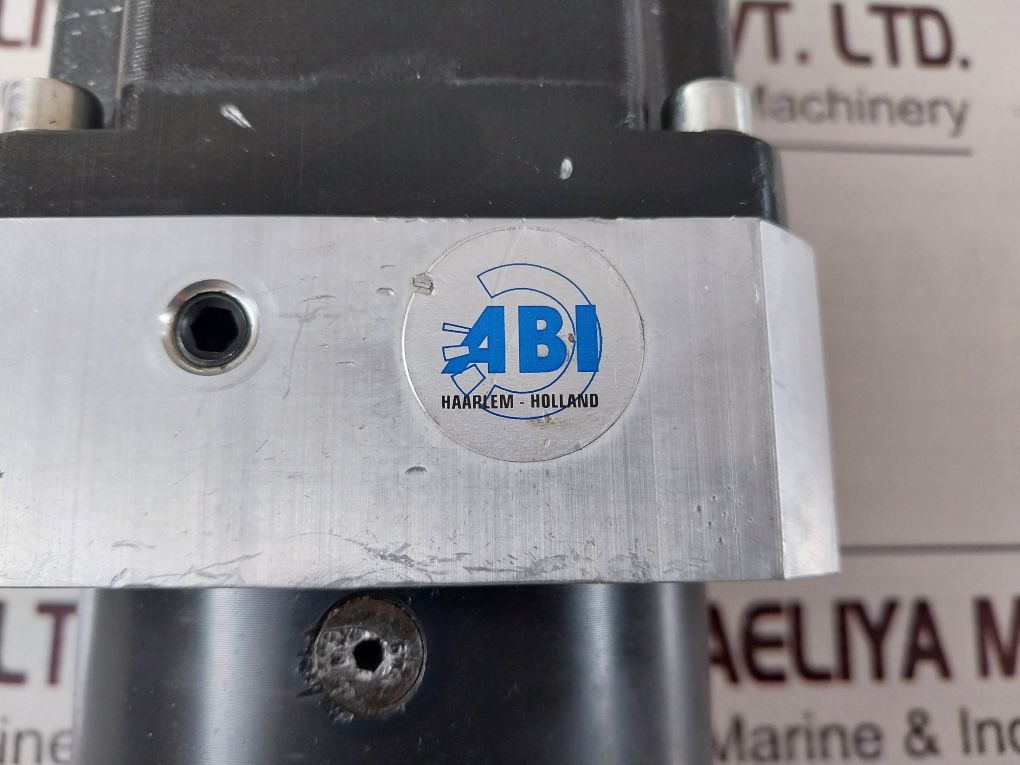 Neugart Ple 80/90 With Berger Lahr Vrdm397/50Lwcoo Stepper Drive Motor