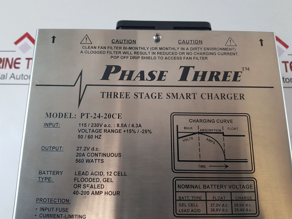 Newmar phase three pt-24-20ce smart charger 115/230v