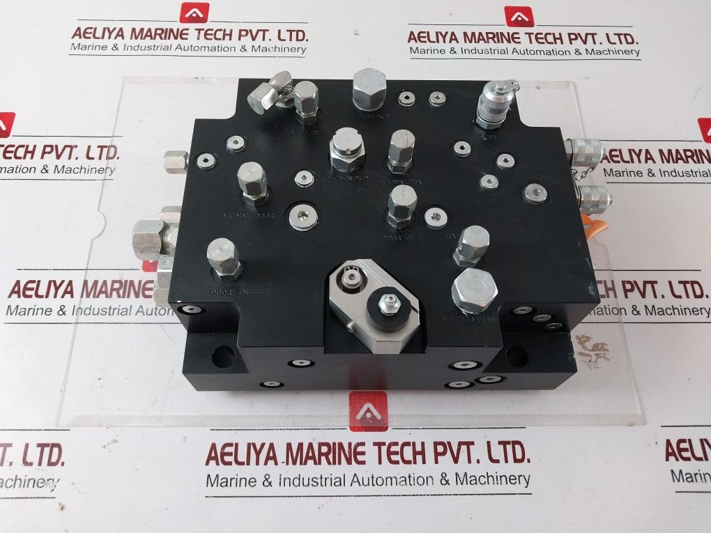 Nov 10141284-001 Manifold