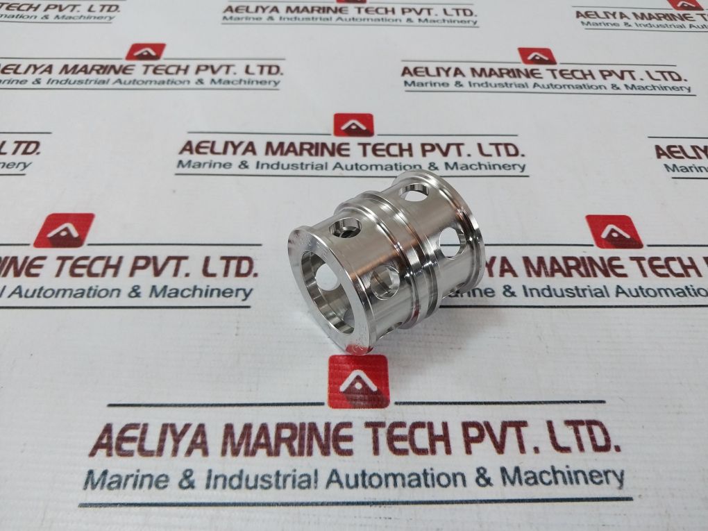 Oceaneering 100918 Cage Valve