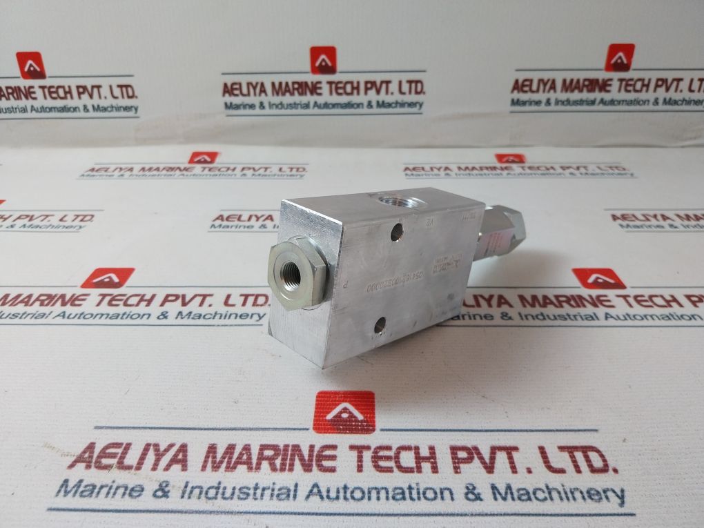 Oil Control 054162100320000 Pilot Assisted Over Centre Valve