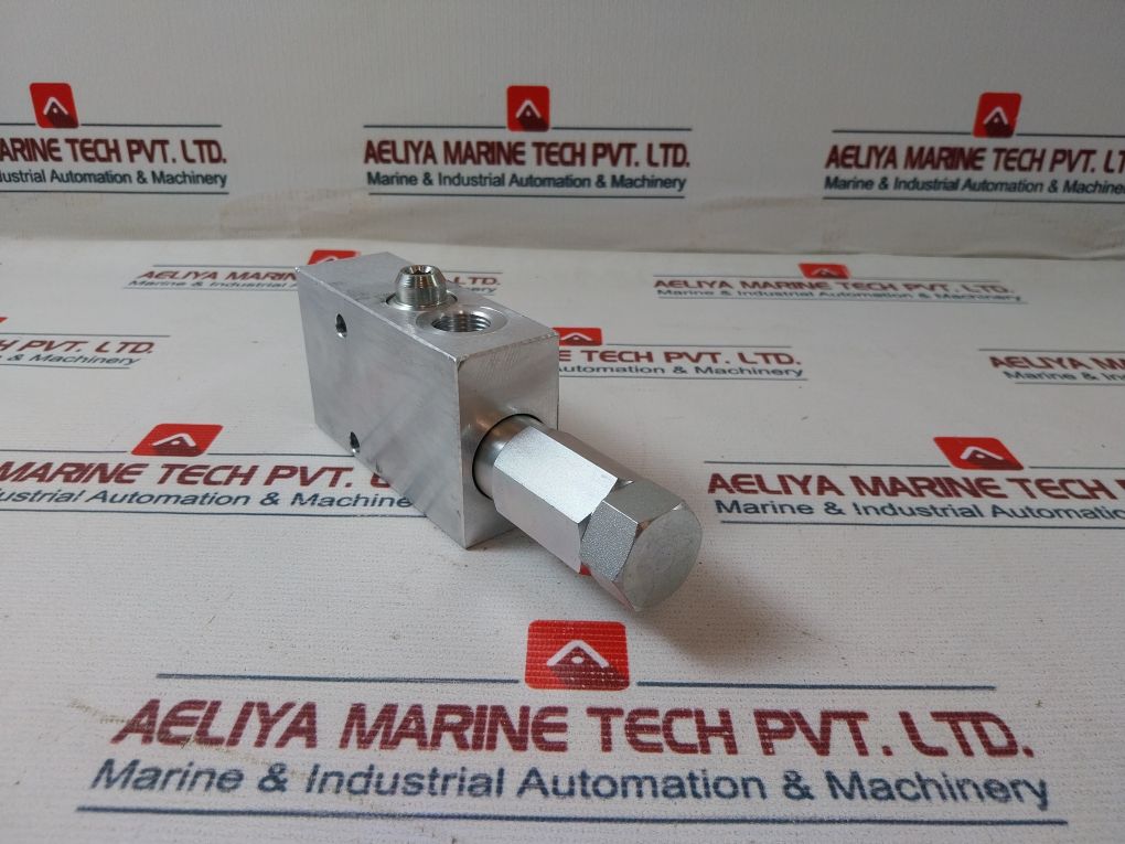 Oil Control 054162100320000 Pilot Assisted Over Centre Valve