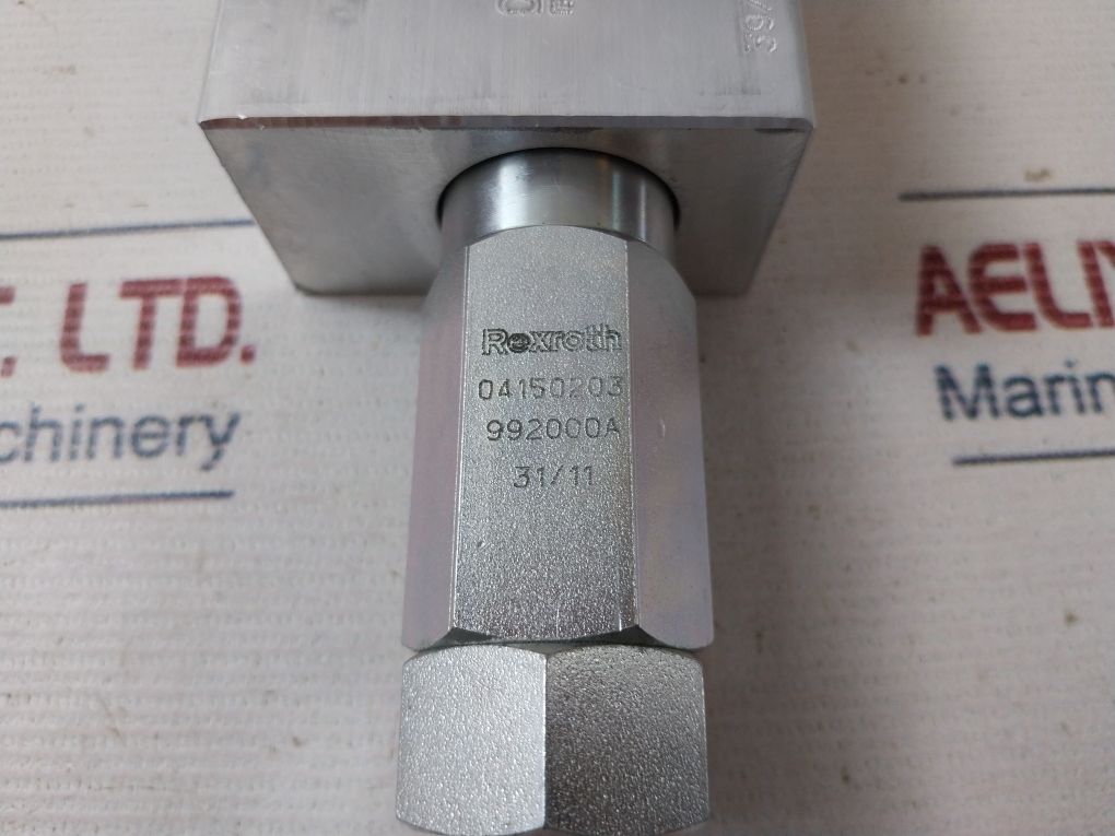 Oil Control 054162100320000 Pilot Assisted Over Centre Valve