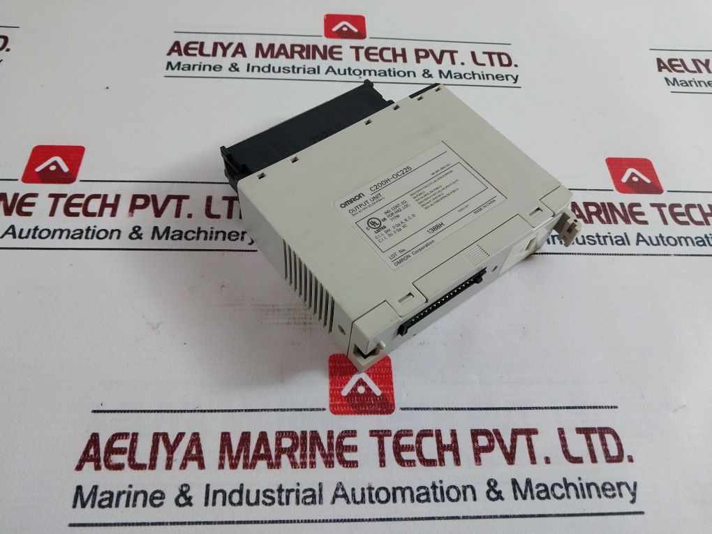 Omron C200H-oc225 Output Module 250V Ac/24V Dc