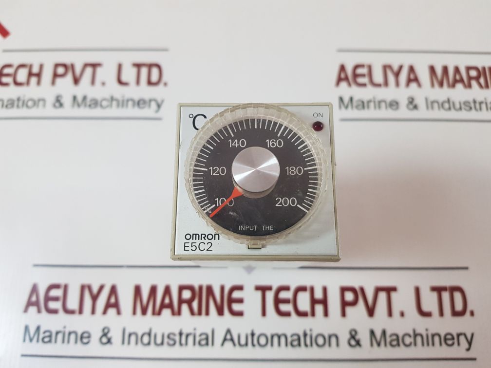 Omron E5C2-r20G Temperature Controller 100 To 200 °C