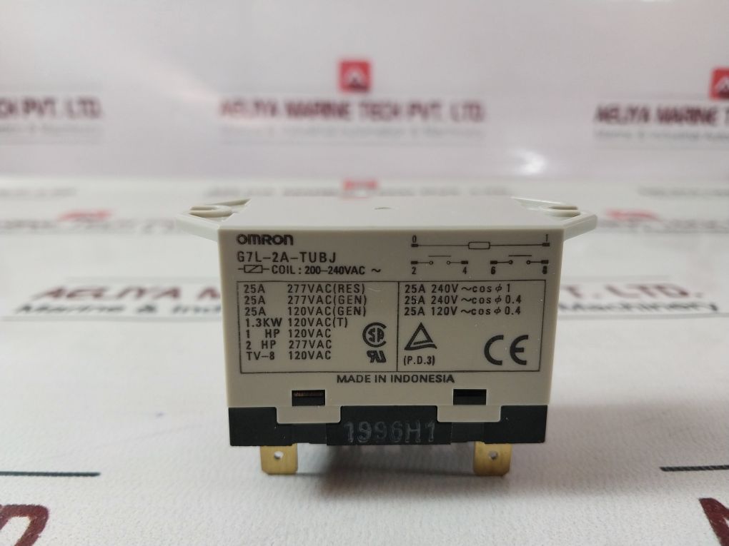 Omron G7L-2A-tubj