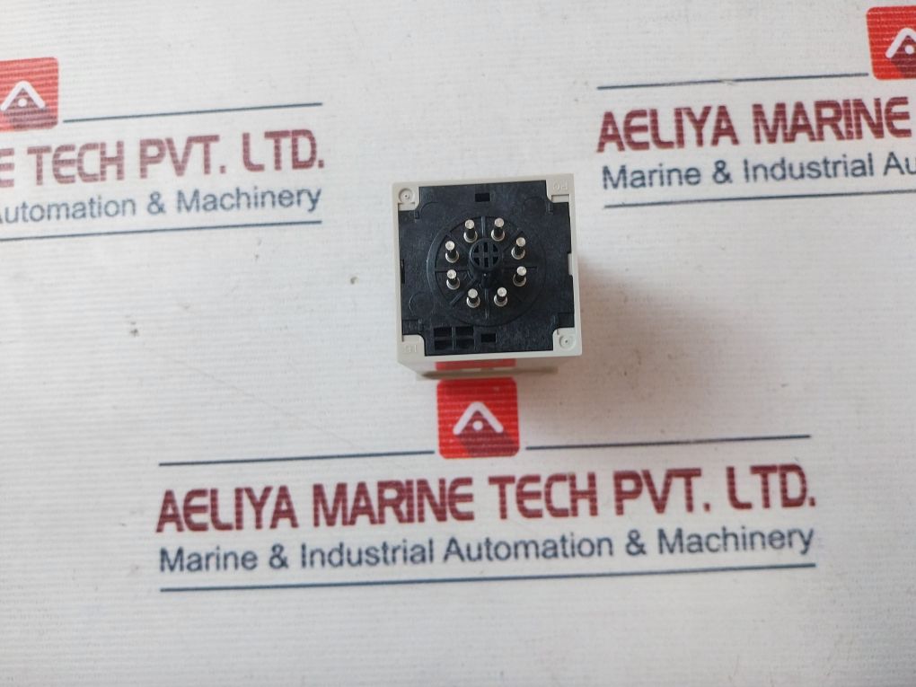 Omron H3Ba-8H Timer Relay