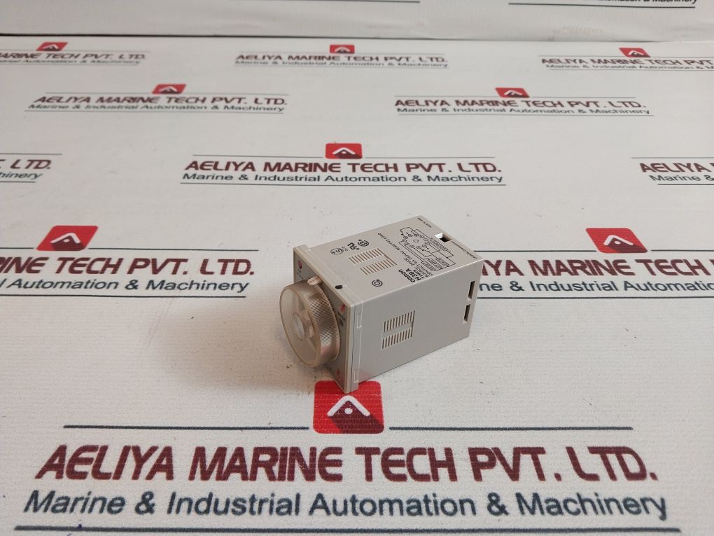 Omron H3Ba Timer 24 Vdc