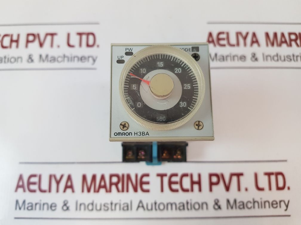 Omron H3Ba-n Timer With Base 24Vdc