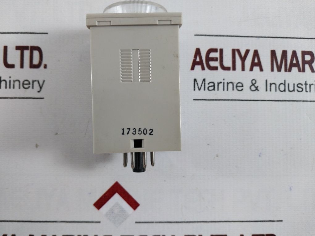 Omron H3Cr-h8L Power Off Delay Timer