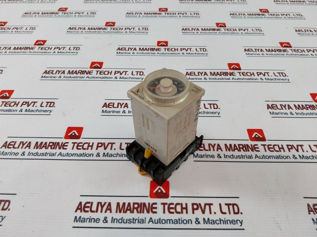 Omron H3Cr-h8L Power Off Delay Timer With Base 0-0.6 Min