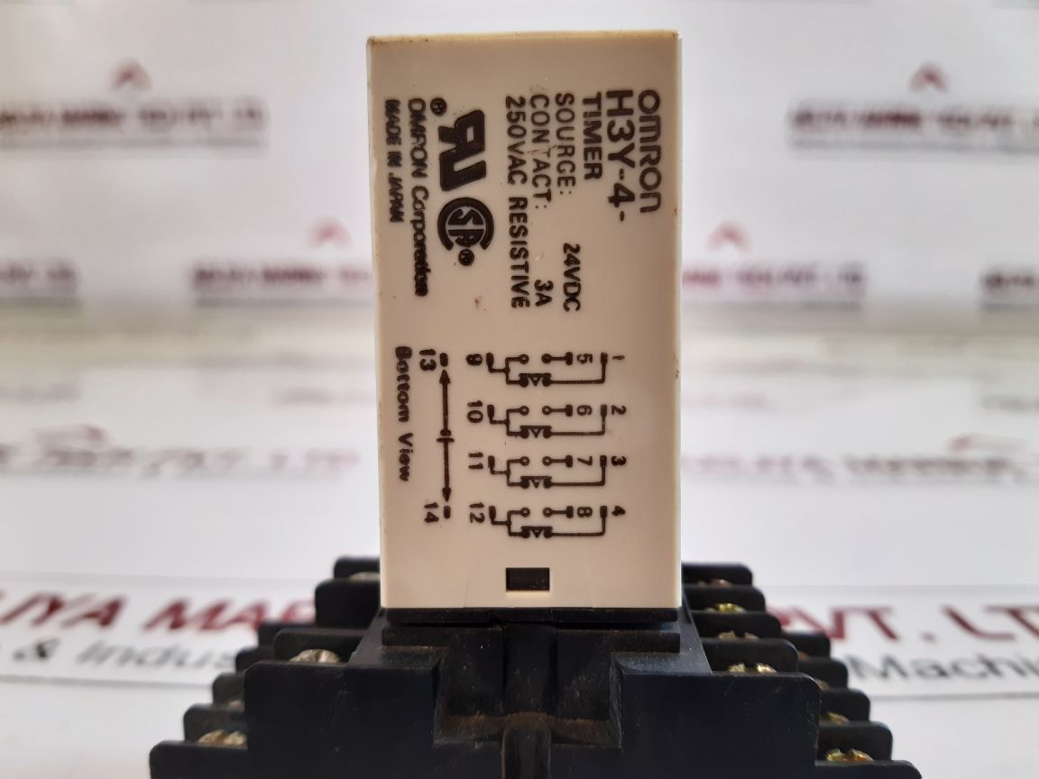Omron H3Y-4 Timer 0 To 10 Sec With Socket Base