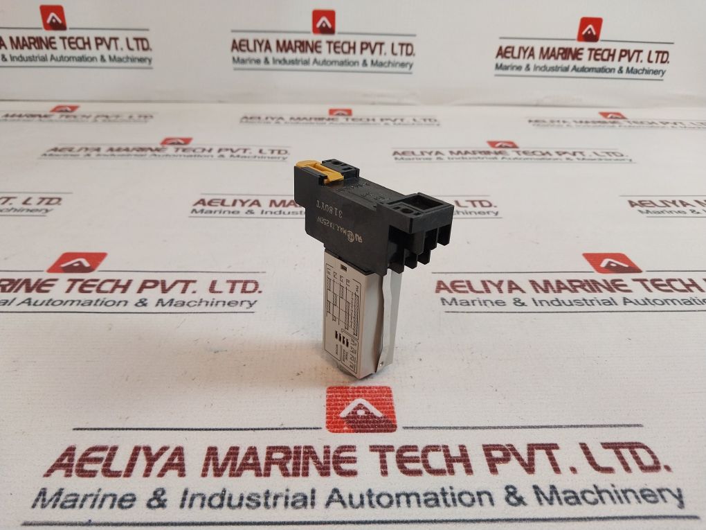 Omron H3Yn-2 Timer Relay With Base 0.1S-10Min