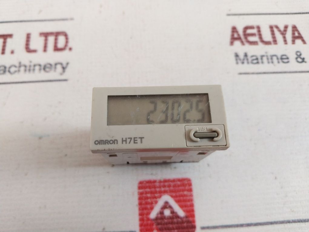 Omron H7Et-nv Time Counter 10817Hi