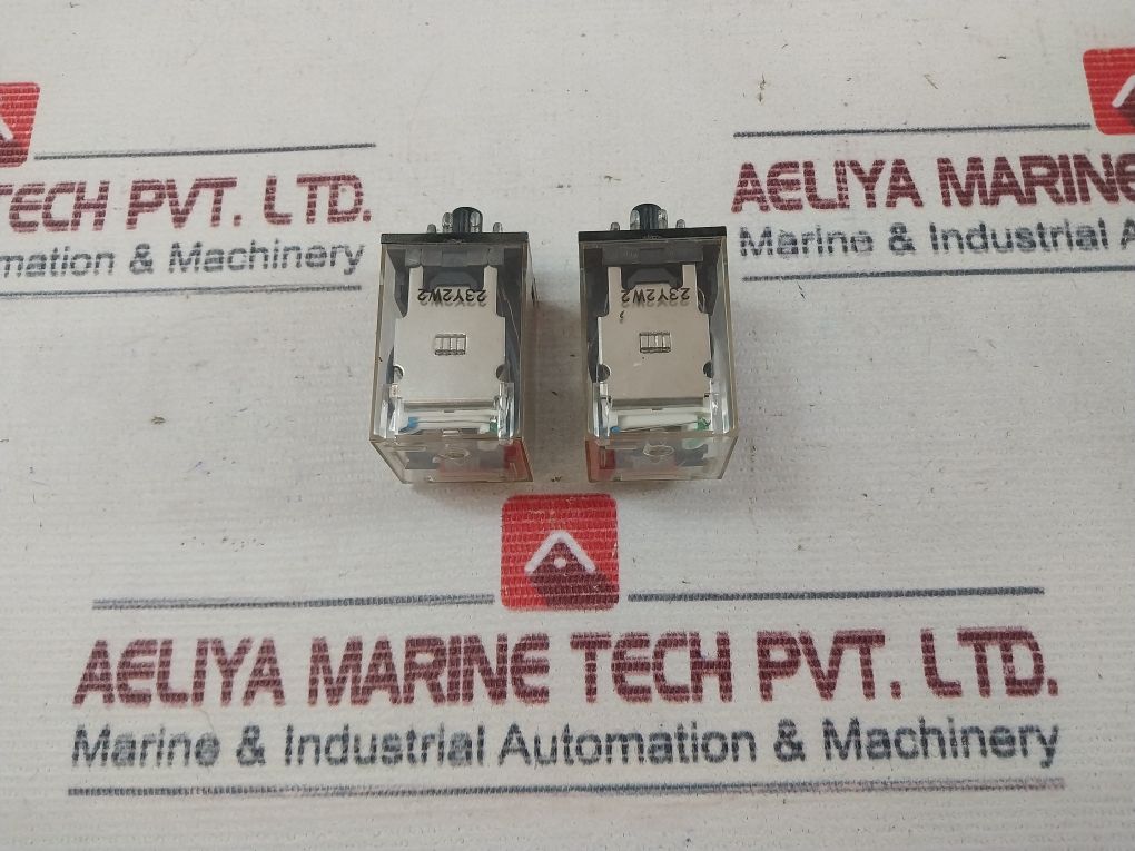 Omron Imk2Pn-s Relay 250Vac~/28Vdc