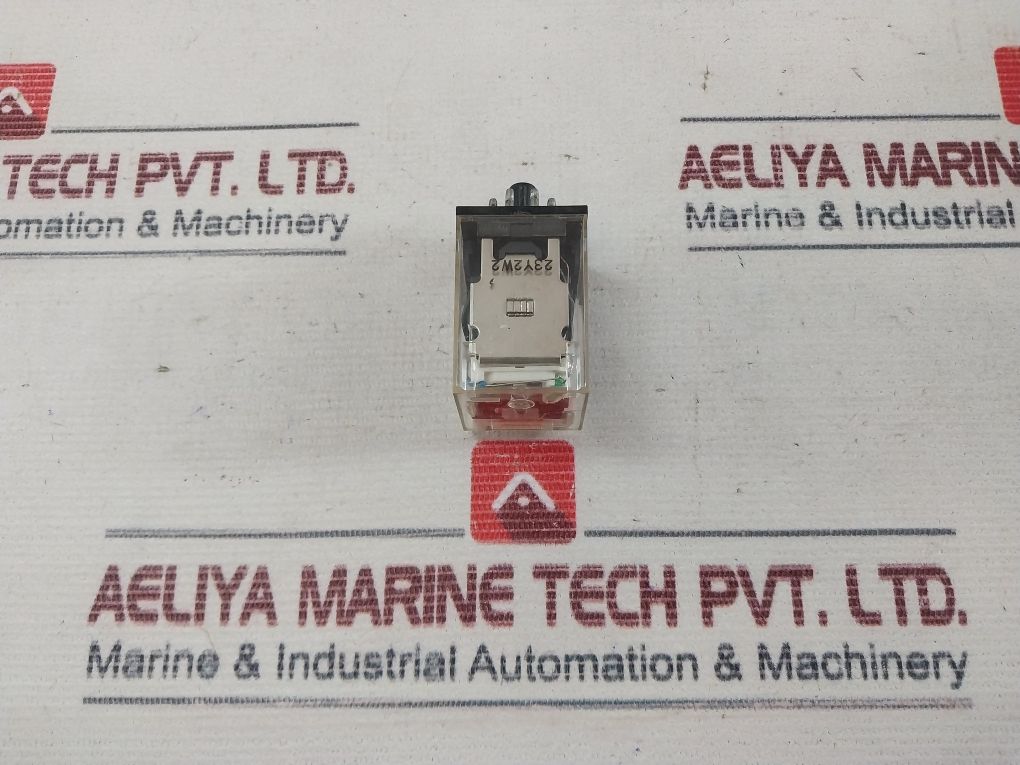 Omron Imk2Pn-s Relay 250Vac~/28Vdc