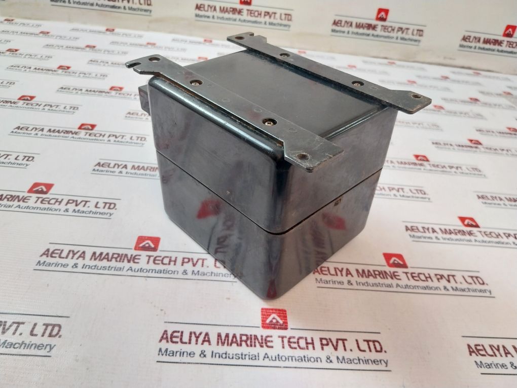 Omron K2Wr-r-s5 Reverse Power Relay 100/110/200/220Vac 5A 50/60Hz