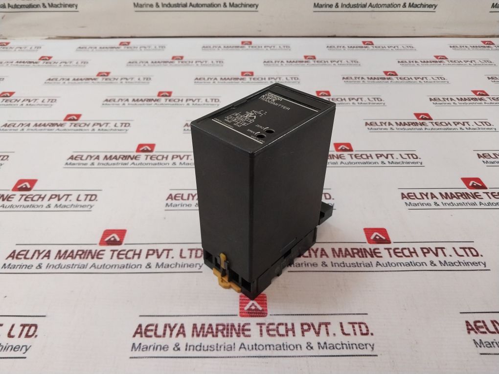 Omron K3Fk-yv-aa-b Transmitter 4-20Ma Dc