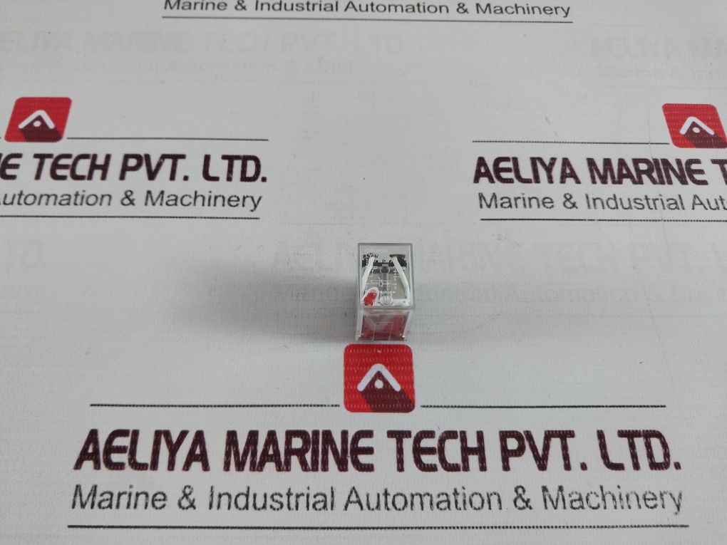 Lot Of 11X Omron Ly2N Relay 12A 240Vac