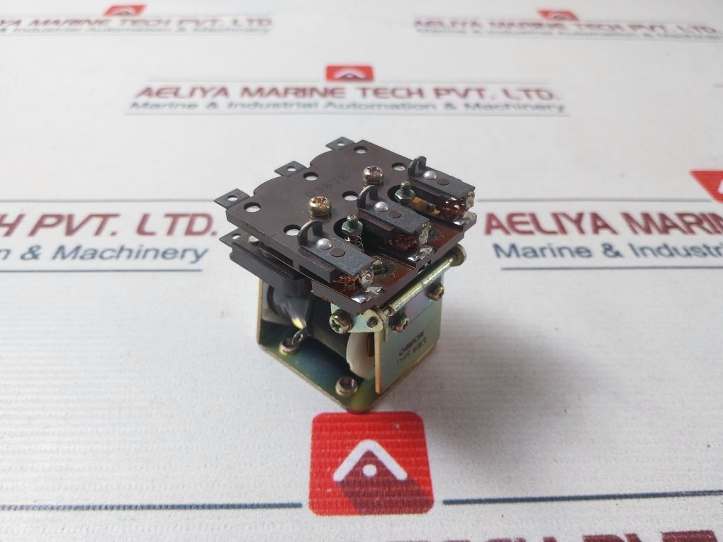 Omron Mm3 Power Relay Ac100V