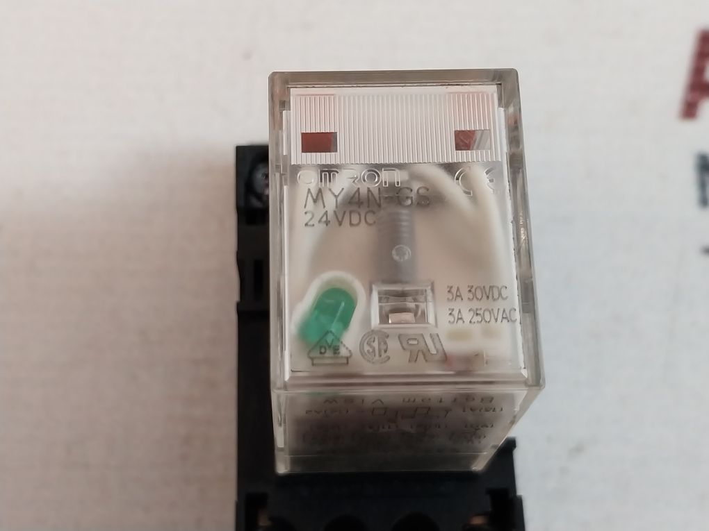 Omron My4N-gs Relay With Socket 24Vdc