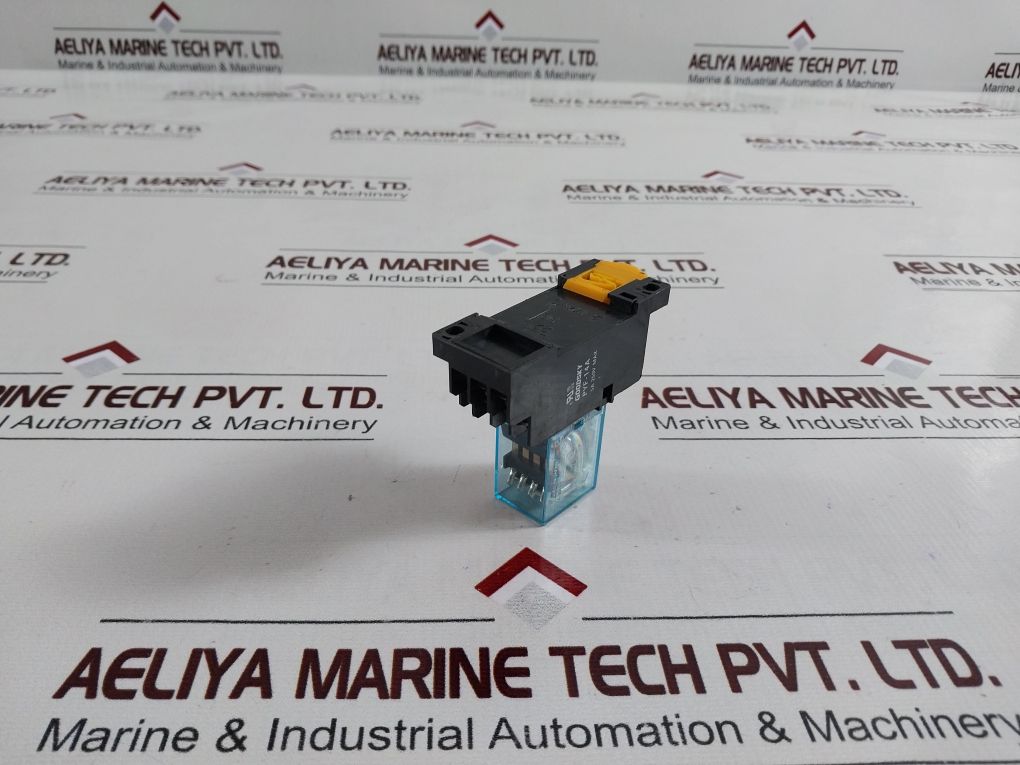 Omron My4Nj Relay With Pyf-14A Socket Base