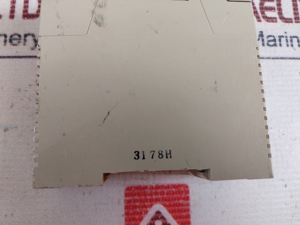 Omron S3D2-ak Sensor Controller 50/60 Hz