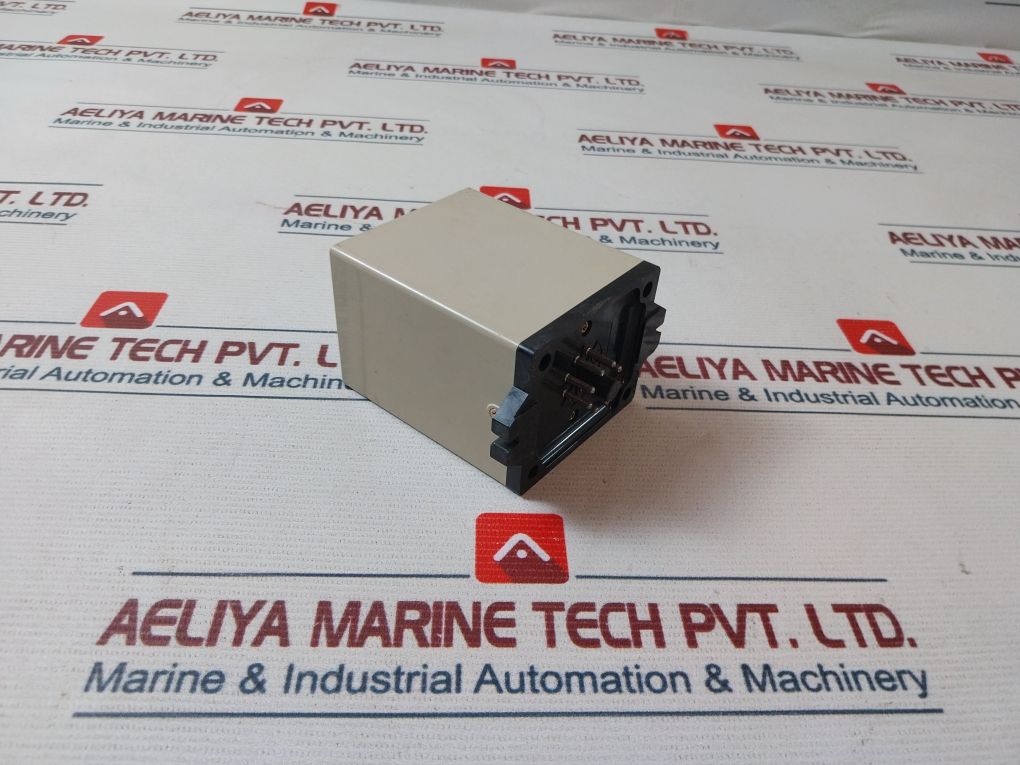 Omron Sdv-fh6 Voltage Sensor
