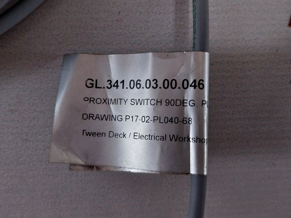 P17-02-pl040-68 Proximity Switch Sensor 1262895