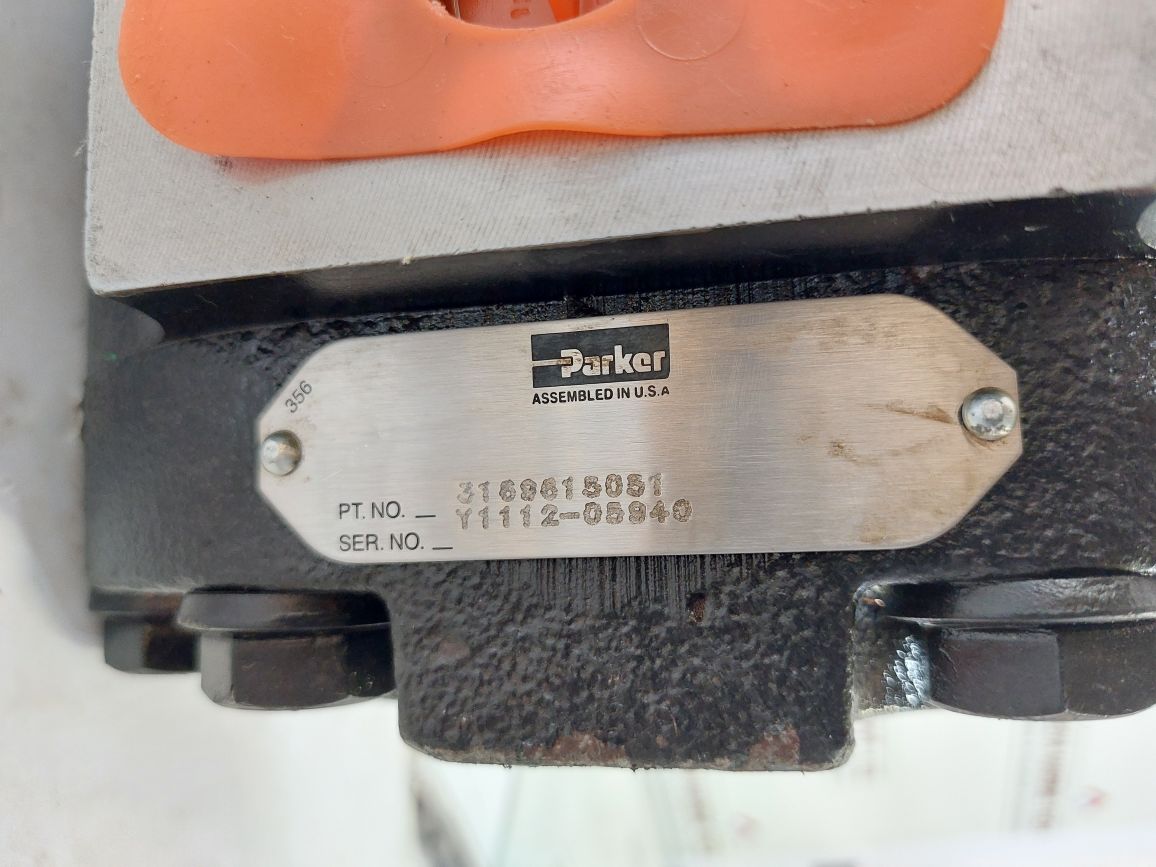 Parker 316 5030 002 Hydraulic Gear Pump