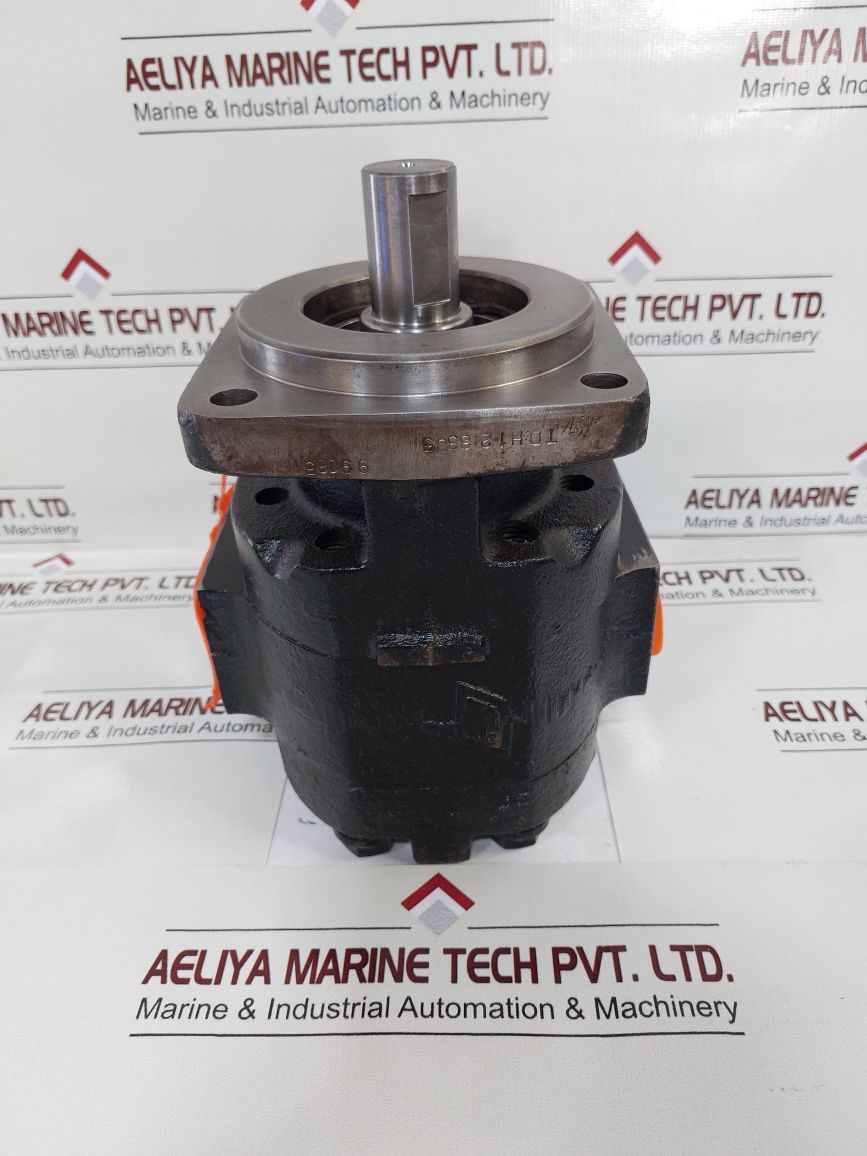 Parker 316 5030 002 Hydraulic Gear Pump
