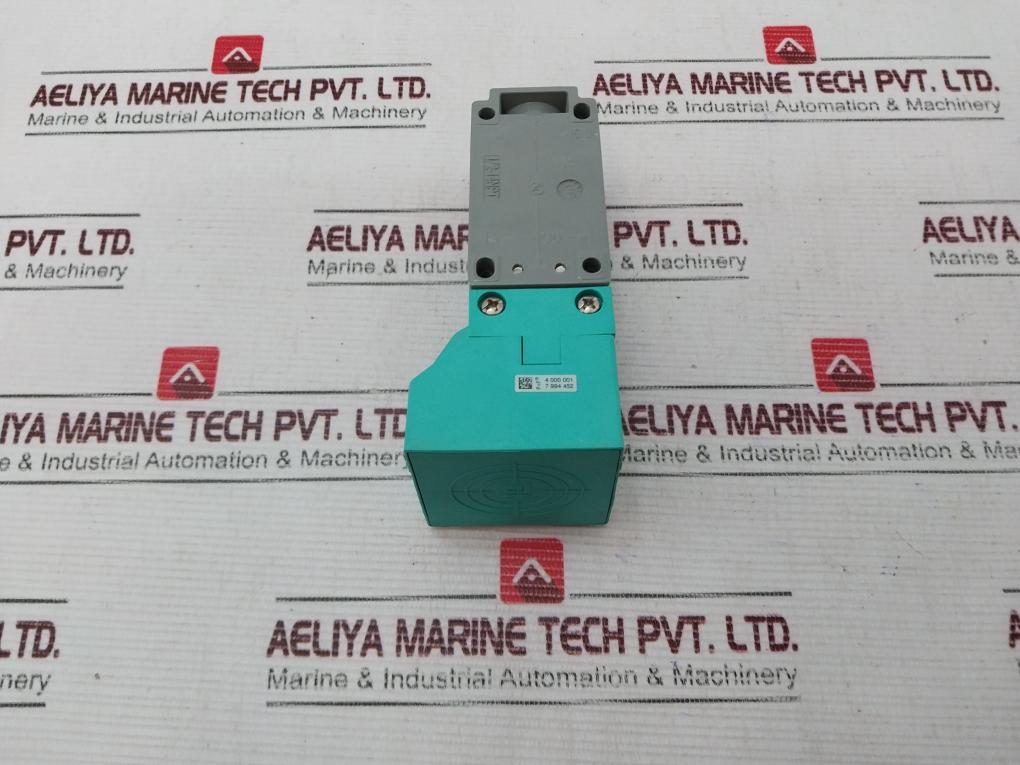 Pepperl+Fuchs 85986 Proximity Sensor Ncn40+U4+N0 5-25Vdc