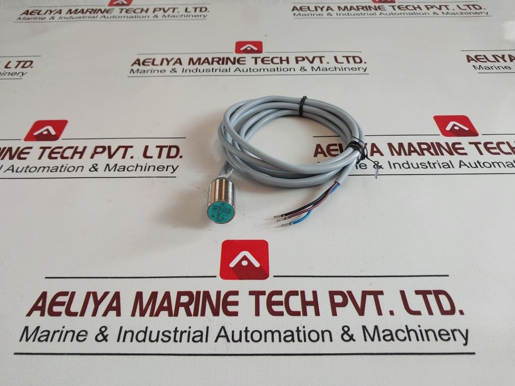 Pepperl+Fuchs Nbb8-18Gm30-e2 Proximity Switch/Sensor With Cable 87745