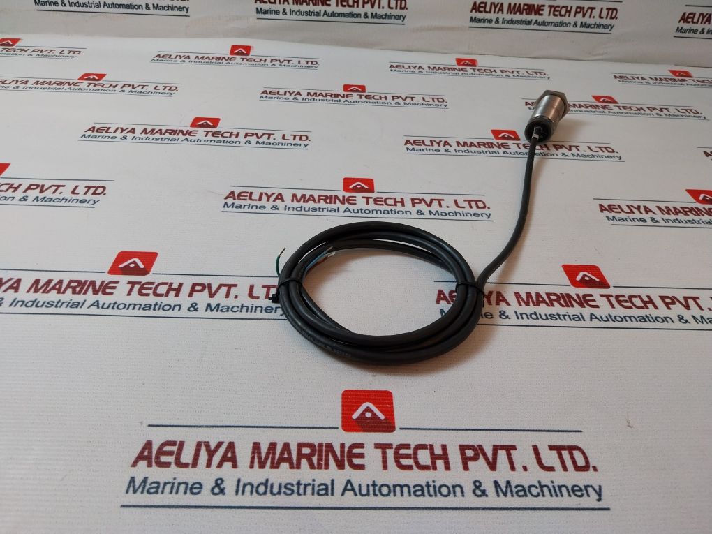 Pepperl+Fuchs Nmb8-30Gm80-us-fe Proximity Switch Sensor 900143