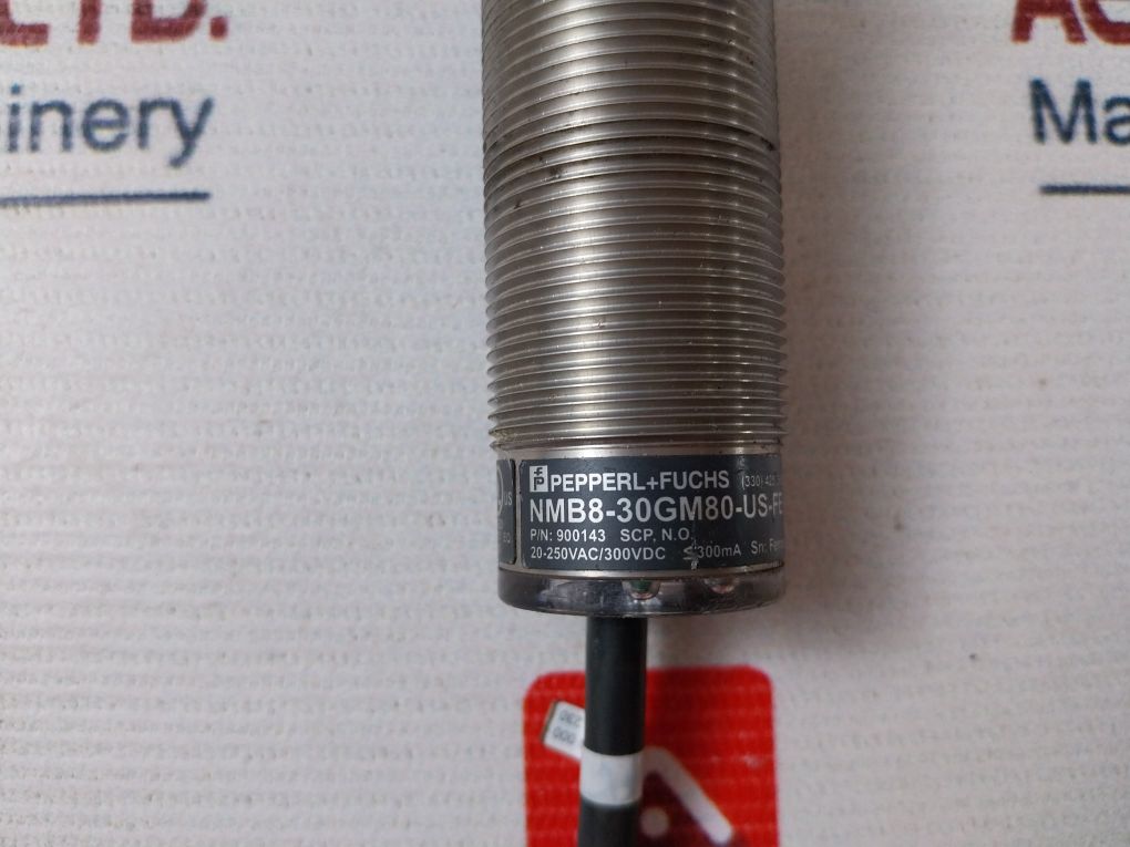 Pepperl+Fuchs Nmb8-30Gm80-us-fe Proximity Switch Sensor 900143
