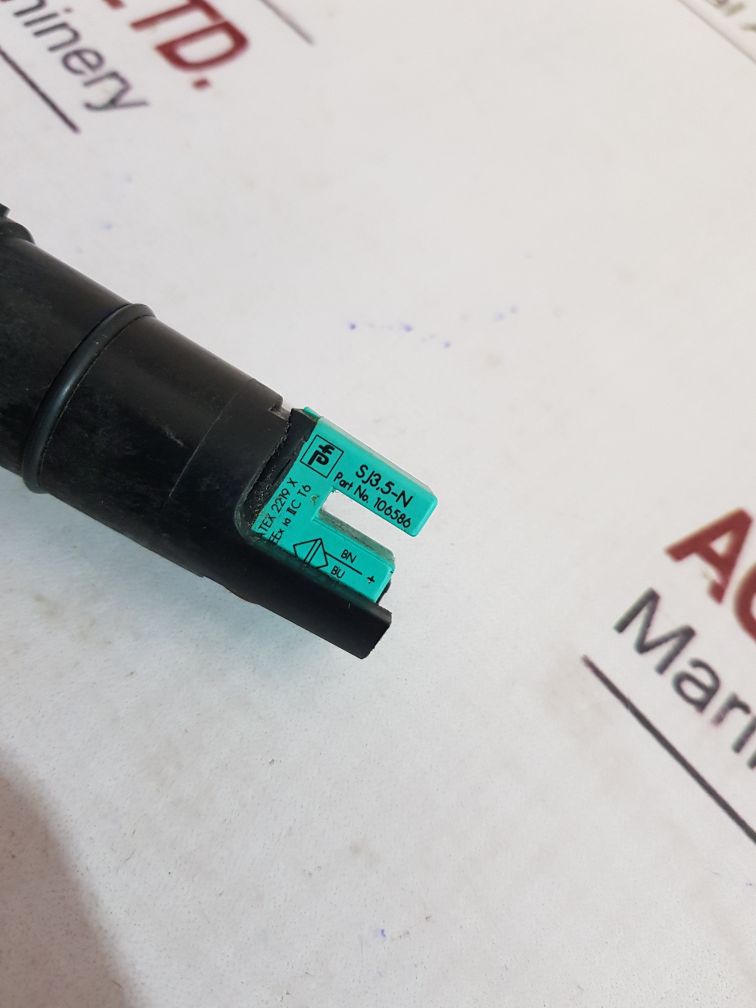 Pepperl + Fuchs Sj3,5-n Inductive Slot Sensor 106586