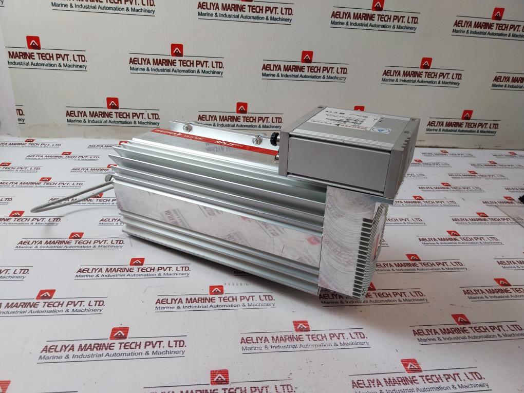 Pfeiffer Vacuum Splitflow 310 3P Turbomolecular Vecuum Pump Pm P04 550