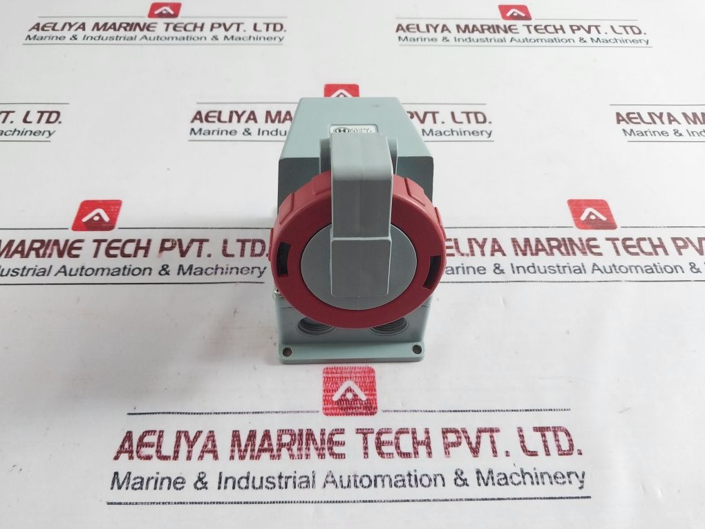 Philip Hauge Cuhv 316-11 Interlocked Socket 16A 11H/440-460Vac