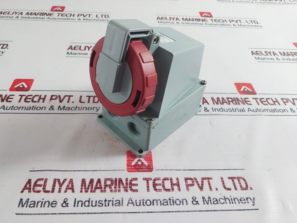 Philip Hauge Cuhv 316-11 Interlocked Socket 16A 11H/440-460Vac