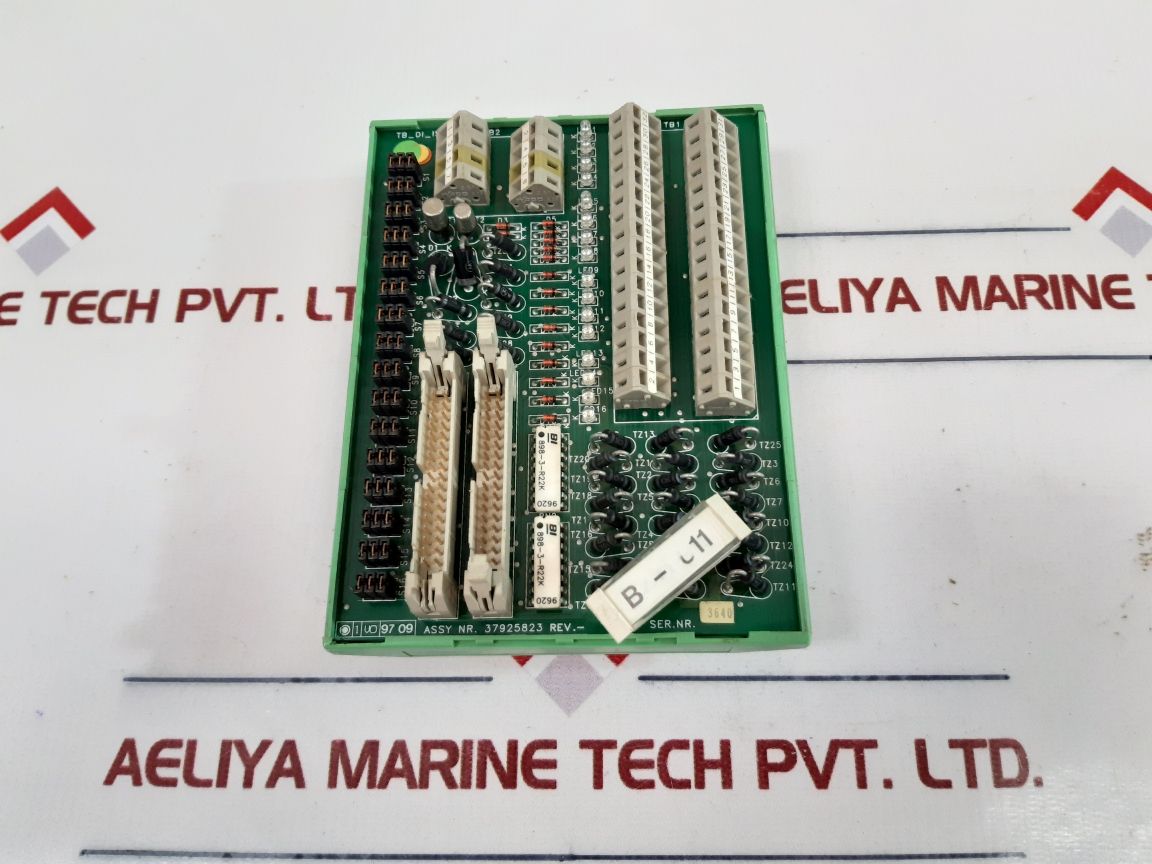 Phoenix Klemmen 37925823 Interface Circuit Board