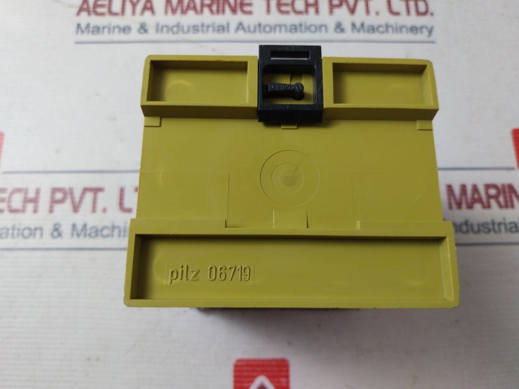 Pilz Pnoz 1 24Vdc 3S/1O Safety Relay