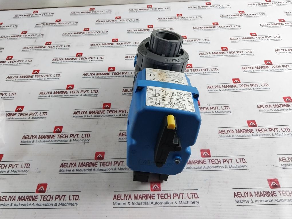 Plast-o-matic Tebva51150Vt-pv Electric Actuated Ball Valve 85-240Vac