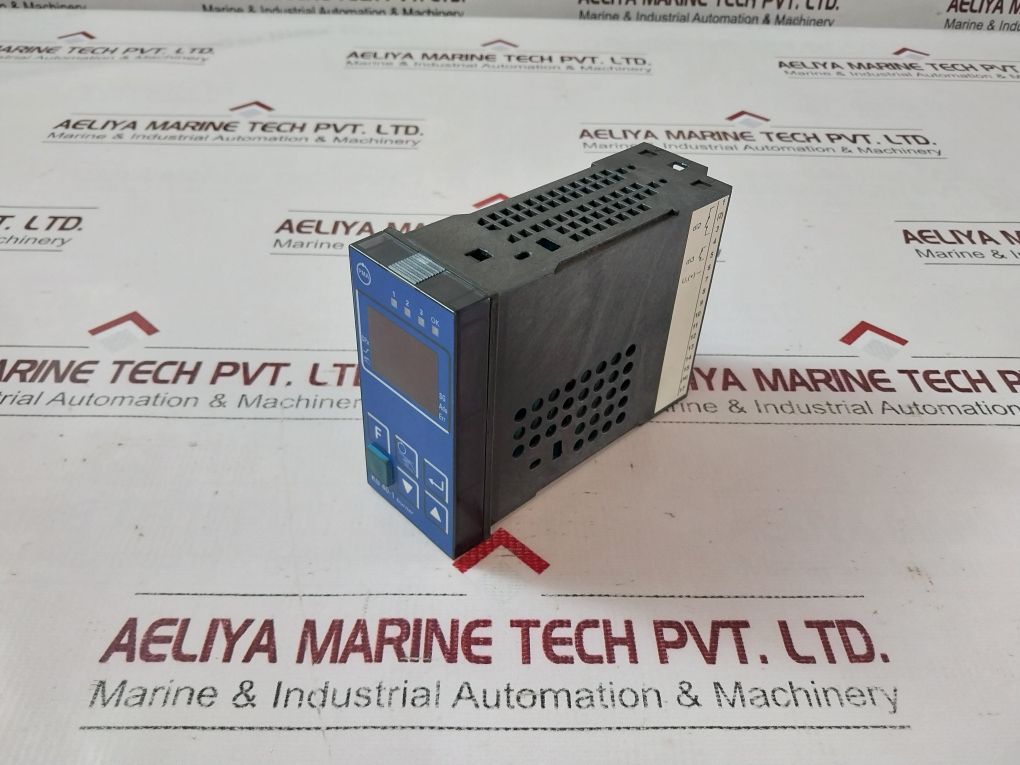 Pma Ks40-108-9090E-d51 Temperature Controller/Proportional Regulator