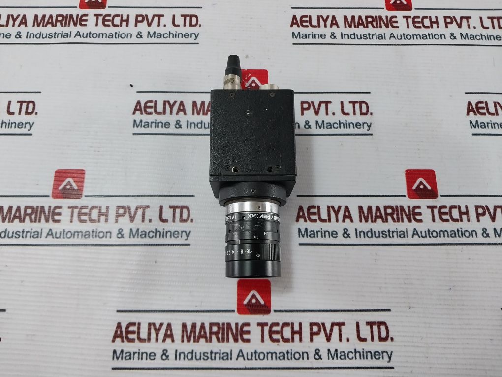 Pulnix Cosmicar/Pentax Tm-6Cn High Performance Monochrome Ccd Camera 10-0012