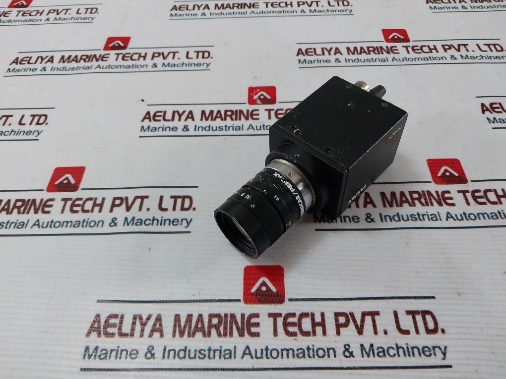 Pulnix Cosmicar/Pentax Tm-6Cn High Performance Monochrome Ccd Camera 10-0012
